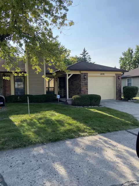 1828 Queensbridge Cir, Indianapolis, IN 46219