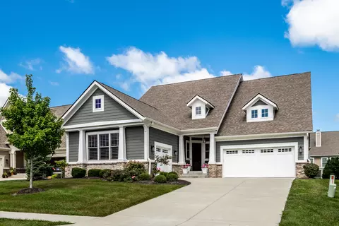 11504 Golden Willow Dr, Zionsville, IN 46077
