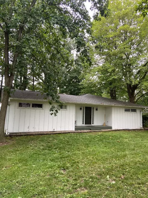3203 E 56th St, Indianapolis, IN 46220