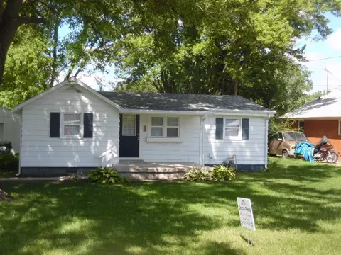 404 E 54th St, Anderson, IN 46013