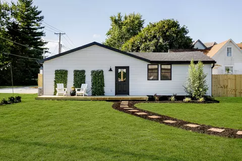 2207 S G St, Elwood, IN 46036