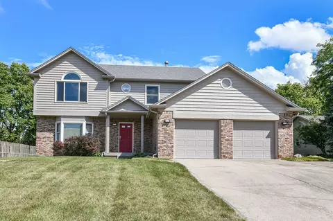 7719 Geist Estates Ct, Indianapolis, IN 46236