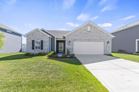 8417 Averly Park Dr, Indianapolis, IN 46237