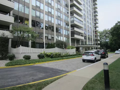 4000 N Meridian Street St #6H, Indianapolis, IN 46208