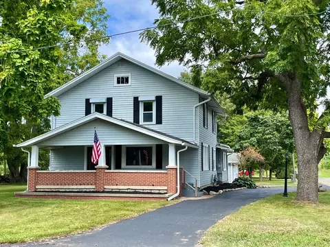 1516 Riley Rd, New Castle, IN 47362