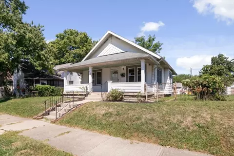 1102 W 2nd St, Anderson, IN 46016