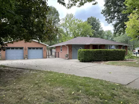 3205 E 5th St, Anderson, IN 46012