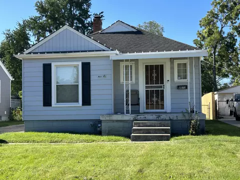 4613 E 16th St, Indianapolis, IN 46201
