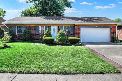4732 Whirlaway Dr, Indianapolis, IN 46237
