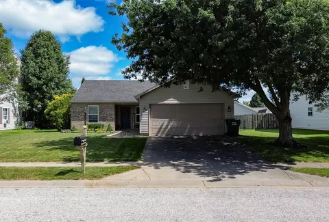 1445 Evergreen Dr, Greenfield, IN 46140