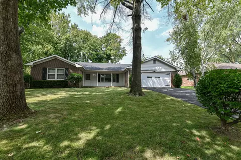 810 Fernwood Ct, Indianapolis, IN 46234