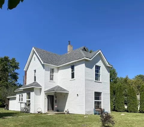 846 N Anderson St, Elwood, IN 46036