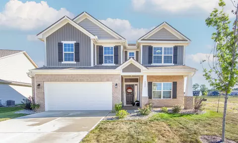 6695 Honeysuckle Way, Pendleton, IN 46064