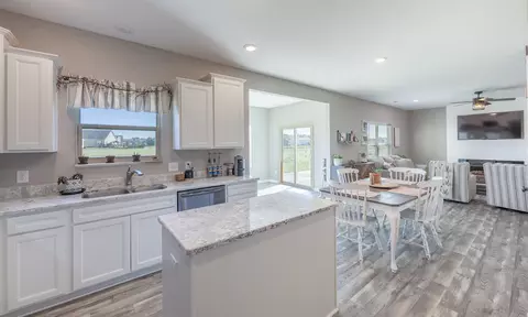 6695 Honeysuckle Way, Pendleton, IN 46064 photo 15
