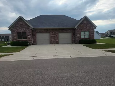 271 W Raymond Ave, Trafalgar, IN 46181