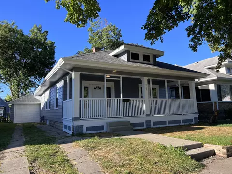 719 W 4th St, Anderson, IN 46016
