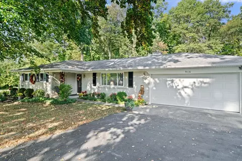 9116 Linda Cir, Indianapolis, IN 46239