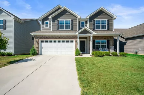 924 Cass Dr, Franklin, IN 46131
