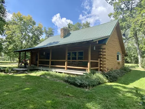 5240 S Hilltop Farms Dr, Franklin, IN 46131