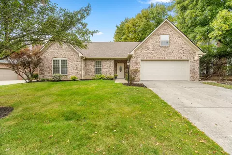 10110 Bahamas Cir, Fishers, IN 46037