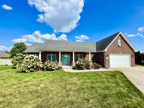 1677 S Bell Ford Dr, Seymour, IN 47274