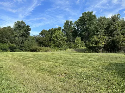 7980 N Oak Ridge Rd, Morgantown, IN 46160