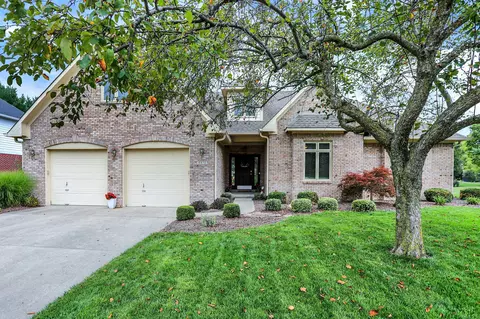 4472 Willow Wind Ct, Greenwood, IN 46142