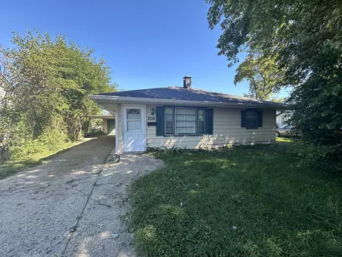 8134 Patton Dr, Indianapolis, IN 46226