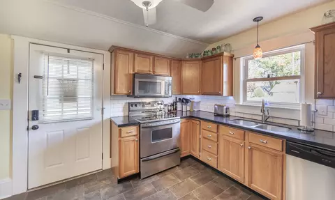 301 Pearl St, Pendleton, IN 46064 photo 14