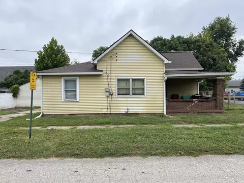 290 S Marion St, Martinsville, IN 46151