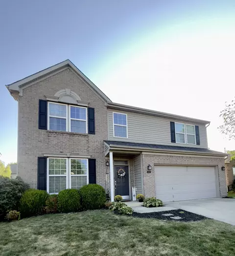 6535 Amherst Way, Zionsville, IN 46077
