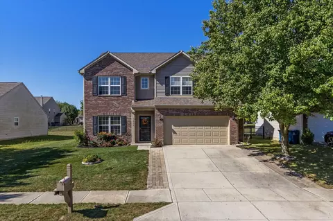 13938 Boulder Canyon Dr, Fishers, IN 46038