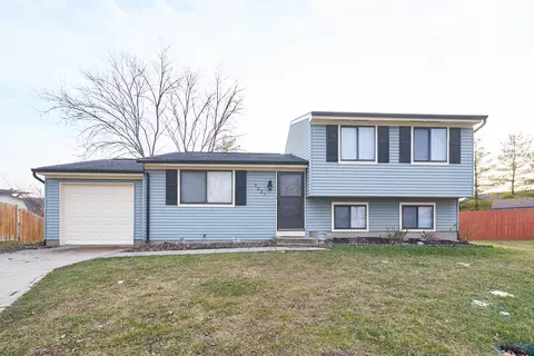 5221 Palisade Ct, Indianapolis, IN 46237