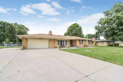 4811 Southview Dr, Anderson, IN 46013