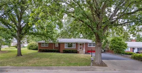 3936 Riley Ave, Terre Haute, IN 47803