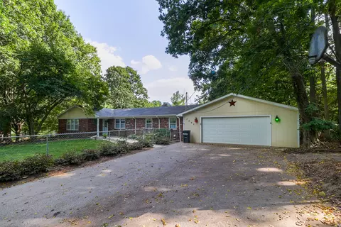 5845 E Co Rd 100 N, Avon, IN 46123