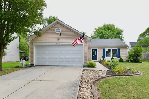19322 Tradewinds Dr, Noblesville, IN 46062