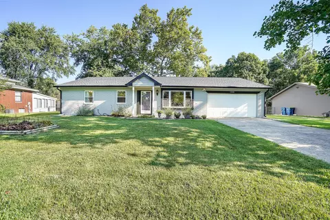 1306 W 79th St, Indianapolis, IN 46260
