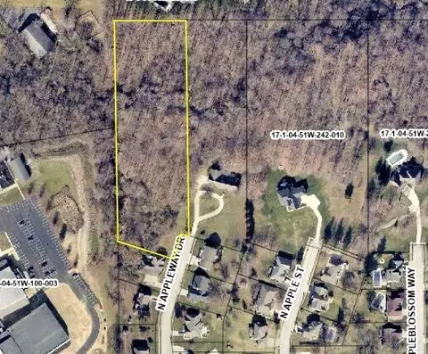 514 Apple Way Dr, Danville, IN 46122