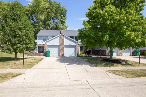 9487 Sandpiper Dr, Indianapolis, IN 46268