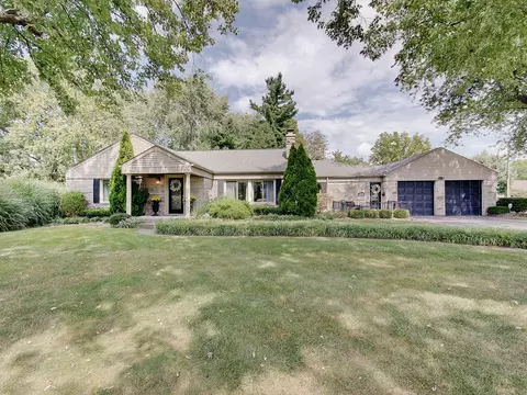 1362 Southview Dr, Indianapolis, IN 46227
