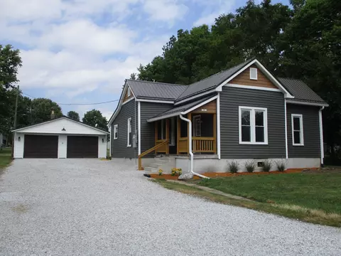 208 Race St, Waynetown, IN 47990