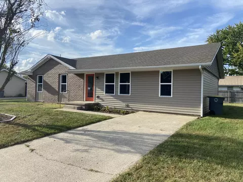 617 Ash St, Seymour, IN 47274
