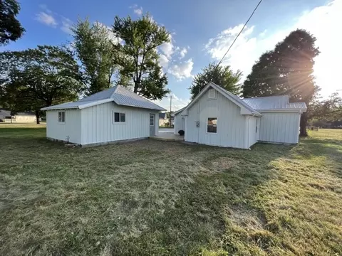 115 Walnut St, Wilkinson, IN 46186 photo 4