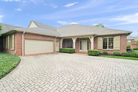 7948 Beaumont Green East Dr, Indianapolis, IN 46250