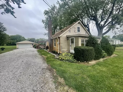 1020 Zinc Mill Rd, Greencastle, IN 46135