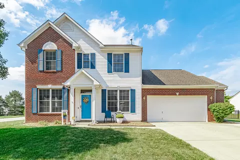 1952 Spring Beauty Ct, Avon, IN 46123