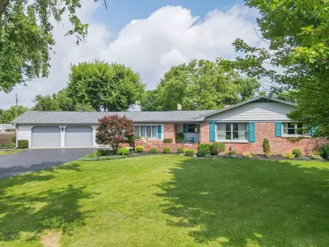 2095 N East Raintree Dr, New Castle, IN 47362