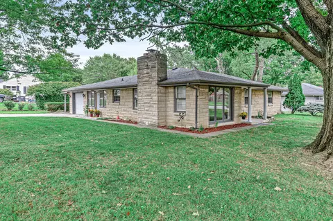 2404 E 8th St, Anderson, IN 46012