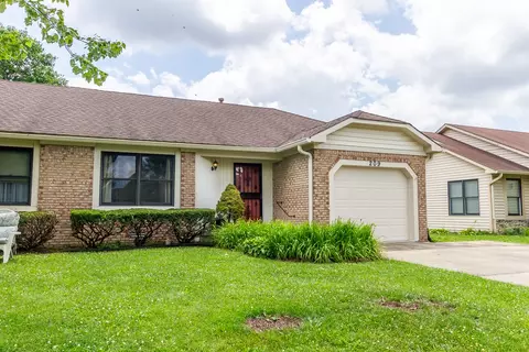 209 Christy Dr, Greenwood, IN 46143